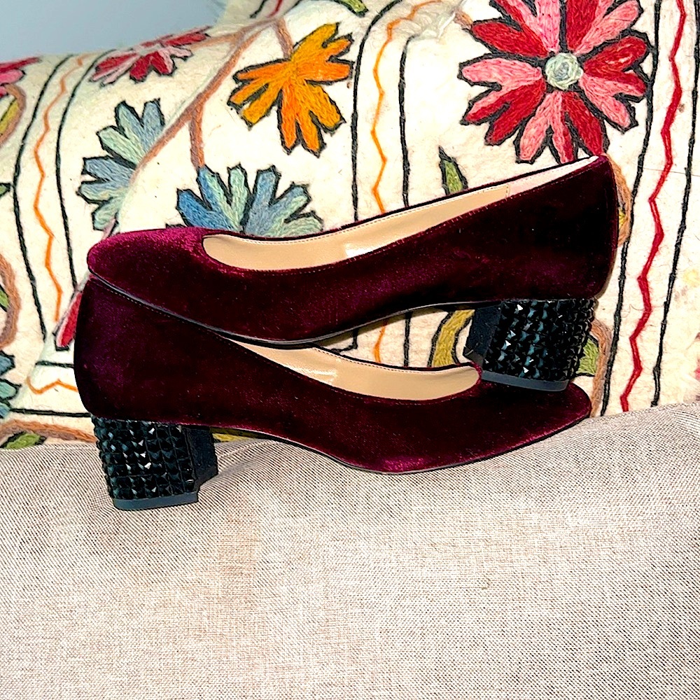 EUC Vintage Michael Kors Arabella Heel Magical Kitten Pumps